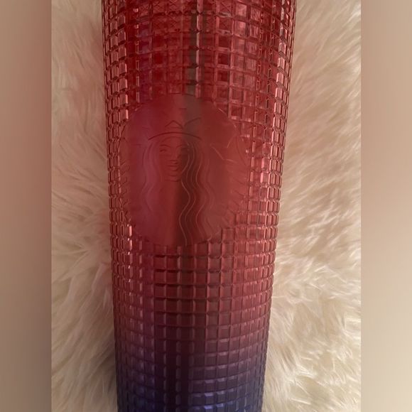 Starbucks {Summer 2022} Watermelon 24oz Grid Tumbler - Picture 2 of 3